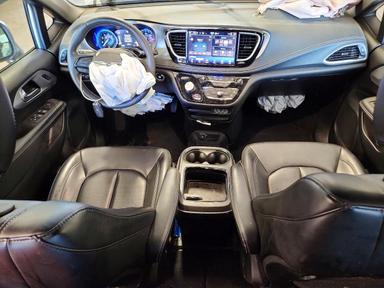 Vue de 2023 CHRYSLER PACIFICA TOURING L, angle 8