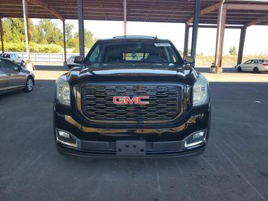 منظر 2020 GMC YUKON XL DENALI، زاوية 5