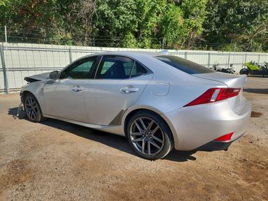 Вид 2014 LEXUS IS 250, угол 2