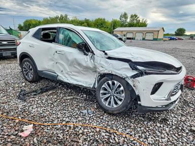 Vue de 2024 BUICK ENVISION PREFERRED, angle 4