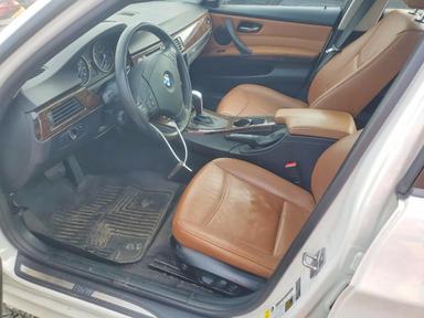 Vue de 2011 BMW 328 XI SULEV, angle 7