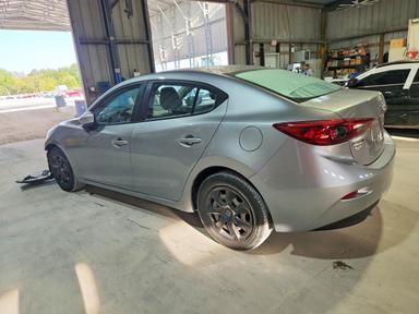 Vedere 2016 MAZDA 3 SPORT, unghi 2