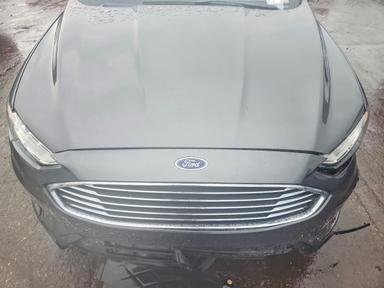 Vista de 2020 FORD FUSION SE, ángulo 11