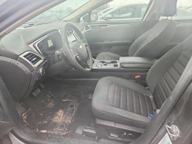 Vista de 2020 FORD FUSION SE, ángulo 7