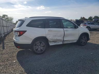 Vista de 2022 HONDA PILOT SPORT, ángulo 3