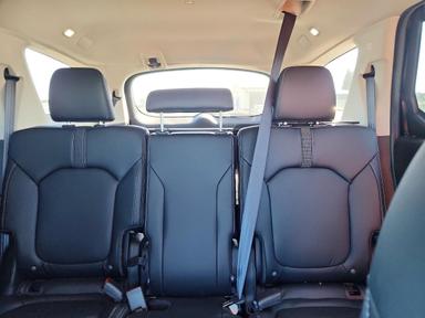 Vista de 2025 HONDA PILOT EXL, ángulo 10