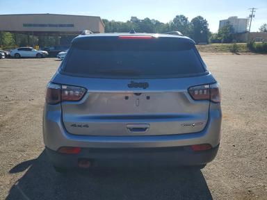 Vue de 2020 JEEP COMPASS TRAILHAWK, angle 6