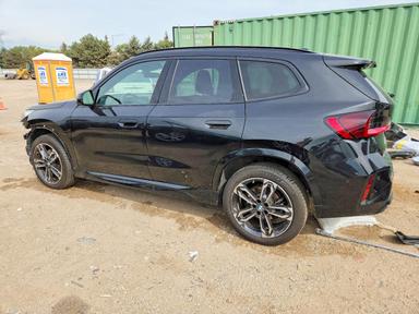 Vue de 2023 BMW X1 XDRIVE28I, angle 2