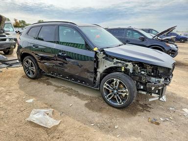 Vue de 2023 BMW X1 XDRIVE28I, angle 4