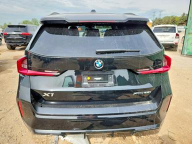Vue de 2023 BMW X1 XDRIVE28I, angle 6