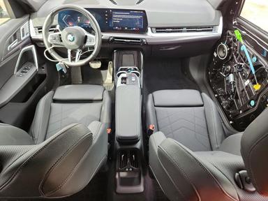 Vue de 2023 BMW X1 XDRIVE28I, angle 8