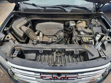 Вид 2020 GMC ACADIA SLE, угол 12