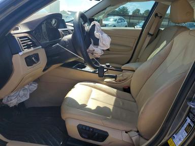 Vue de 2014 BMW 328 I, angle 7