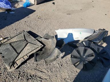 Vue de 2025 TESLA MODEL 3, angle 12