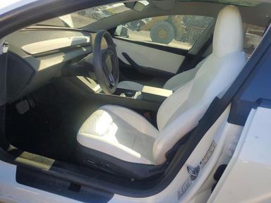 Vue de 2025 TESLA MODEL 3, angle 7