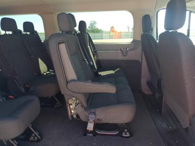 Vista de 2016 FORD TRANSIT T-350, ángulo 11