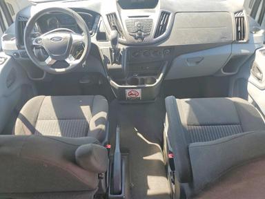Vista de 2016 FORD TRANSIT T-350, ángulo 8