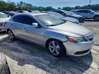منظر 2015 ACURA ILX 20، زاوية 4