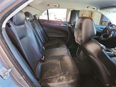 Vue de 2018 CHRYSLER 300 LIMITED, angle 10