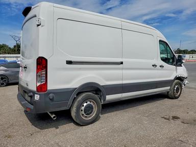 Вид 2026 FORD TRANSIT 250 DELIVERY VAN, угол 3