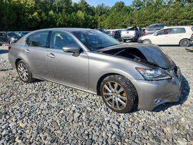 منظر 2015 LEXUS GS 350، زاوية 4