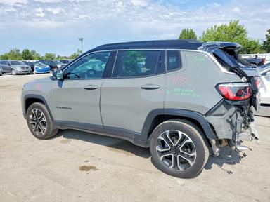 منظر 2023 JEEP COMPASS LIMITED، زاوية 2