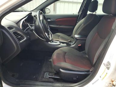 منظر 2012 DODGE AVENGER SXT، زاوية 7