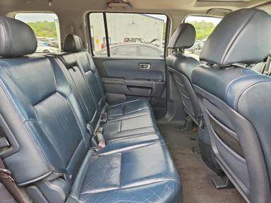 Vista de 2009 HONDA PILOT EXL, ángulo 10