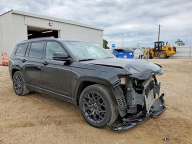 منظر 2024 JEEP GRAND CHEROKEE L SUMMIT، زاوية 4