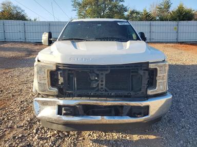 Vue de 2019 FORD F250 SUPER DUTY, angle 5