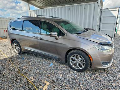 منظر 2018 CHRYSLER PACIFICA LIMITED، زاوية 4