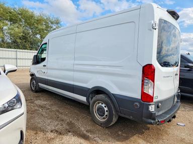Vista de 2020 FORD TRANSIT T-350, ángulo 2