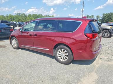 Вид 2019 CHRYSLER PACIFICA TOURING L, угол 2