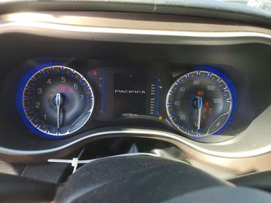 Вид 2019 CHRYSLER PACIFICA TOURING L, угол 9