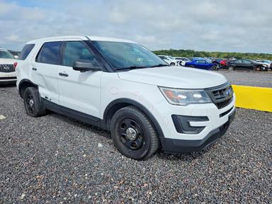 Vedere 2017 FORD EXPLORER POLICE INTERCEPTOR, unghi 4