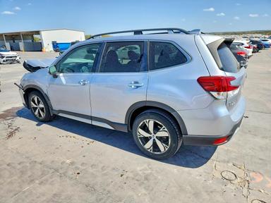 Vedere 2019 SUBARU FORESTER TOURING, unghi 2
