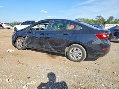 Vedere 2019 CHEVROLET CRUZE LS, unghi 2