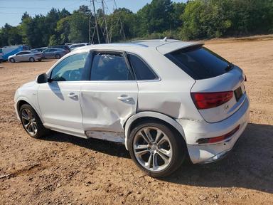 Vedere 2018 AUDI Q3 PREMIUM PLUS, unghi 2