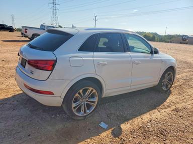 Vedere 2018 AUDI Q3 PREMIUM PLUS, unghi 3