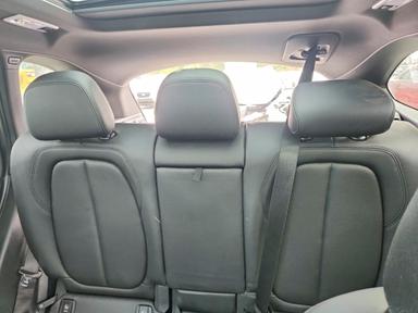 Vista de 2016 BMW X1 XDRIVE28I, ángulo 10