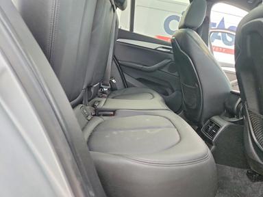 Vista de 2016 BMW X1 XDRIVE28I, ángulo 11