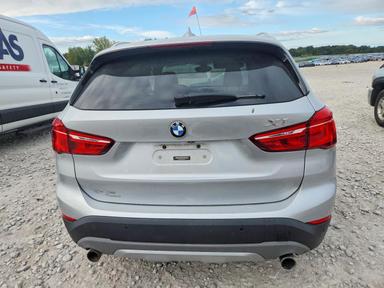Vista de 2016 BMW X1 XDRIVE28I, ángulo 6
