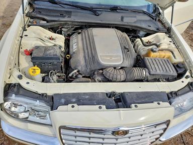 Vista de 2008 CHRYSLER 300C, ángulo 11
