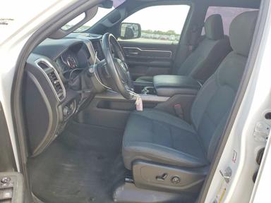 Вид 2020 RAM 1500 BIG HORN/LONE STAR, угол 7