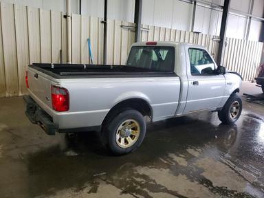 Vista de 2005 FORD RANGER, ángulo 3