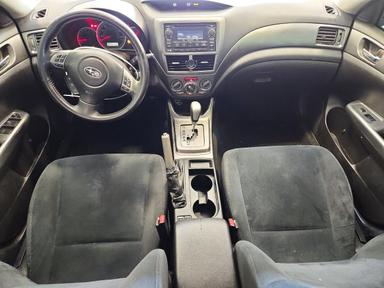 Vue de 2011 SUBARU IMPREZA 2.5I PREMIUM, angle 8
