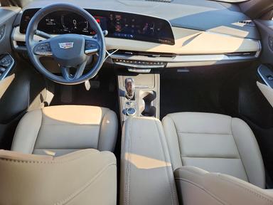 Vedere 2024 CADILLAC XT4 LUXURY, unghi 8