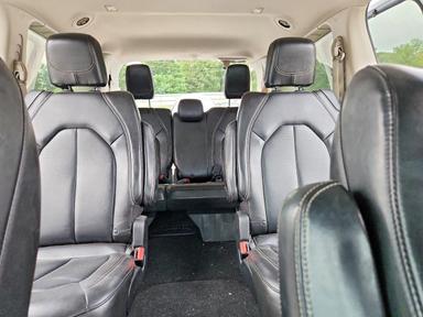 Вид 2020 CHRYSLER VOYAGER LXI, угол 10