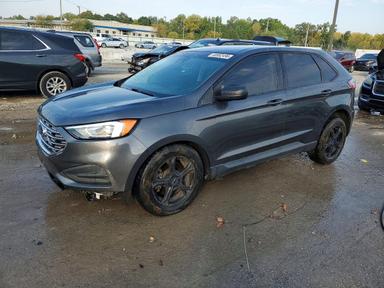 Vue de 2020 FORD EDGE SE, angle 1