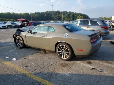 Vista de 2023 DODGE CHALLENGER R/T, ángulo 2